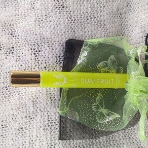 Ellis Brooklyn SUN FRUIT Eau De Parfum Travel Spray, 10ml/0.33fl oz